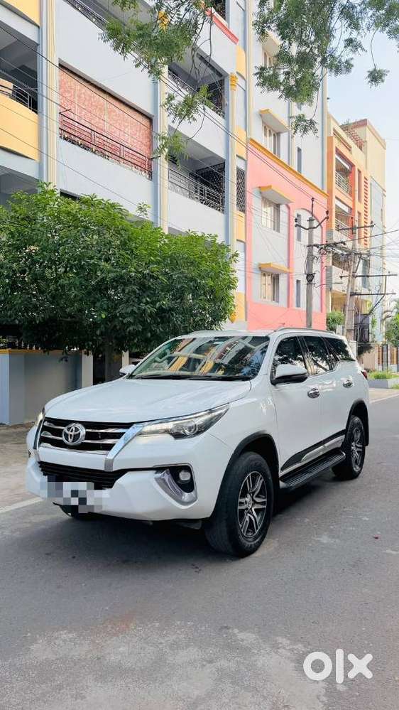 Toyota Fortuner 3.0 4x2 Automatic, 2018, Diesel