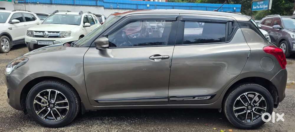 Maruti Suzuki Swift Zxi Plus Dual Tone, 2022, Petrol