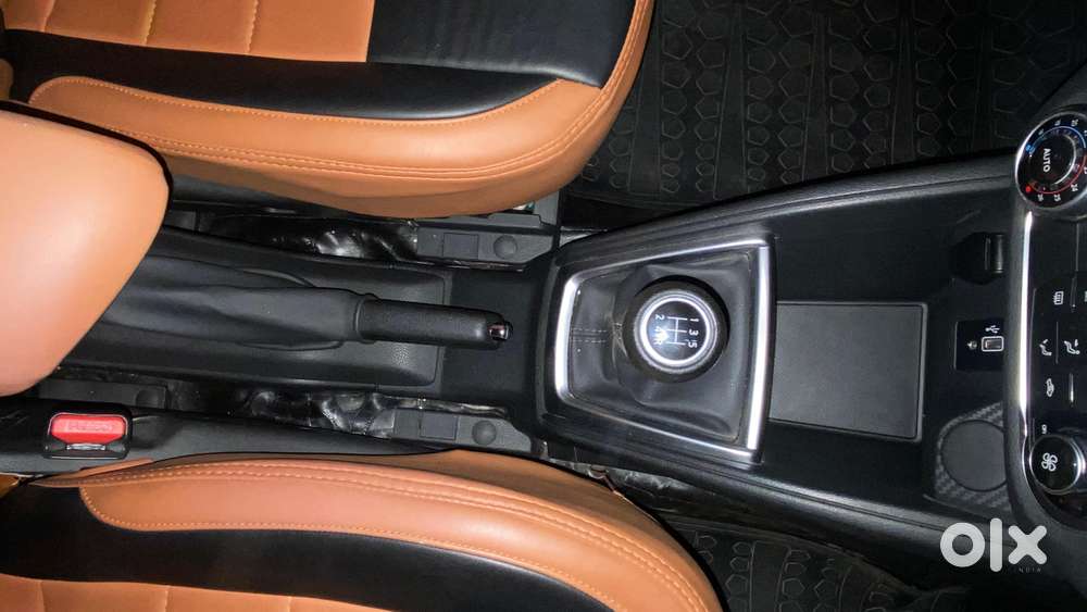 Nissan Kicks Xv, 2019, Petrol