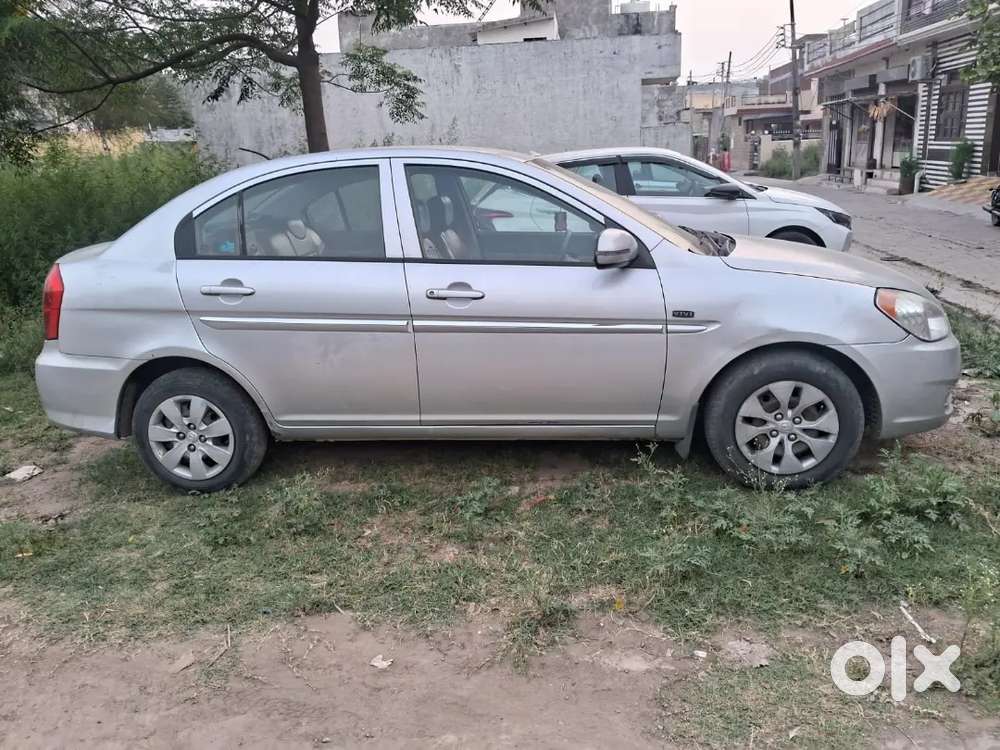 Hyundai Verna 2010