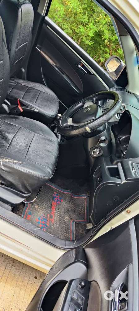 Maruti Suzuki Swift Vxi + Manual, 2014, Petrol