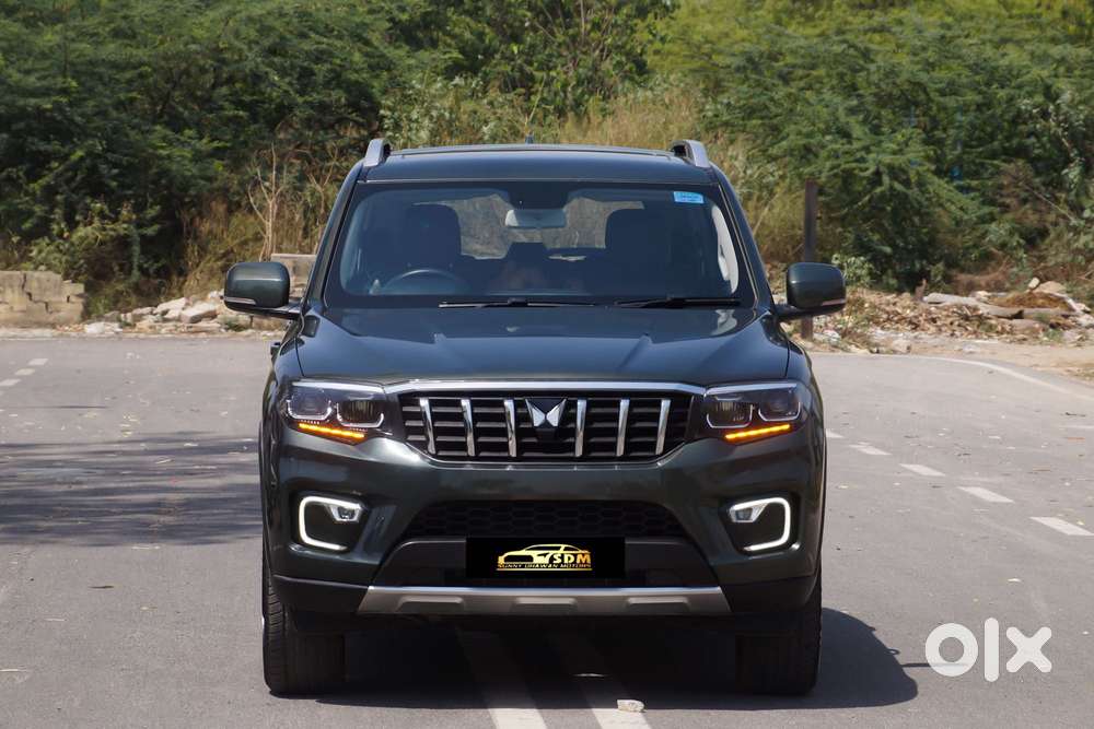 Mahindra Scorpio N Z8 Petrol At 7 Str, 2023, Petrol