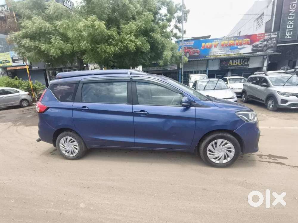 Maruti Suzuki Ertiga 1.5 Vxi, 2021, Petrol