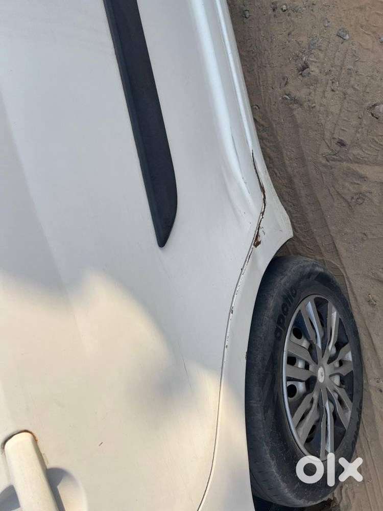 Maruti Suzuki Swift Dzire Vdi (o), 2015, Diesel