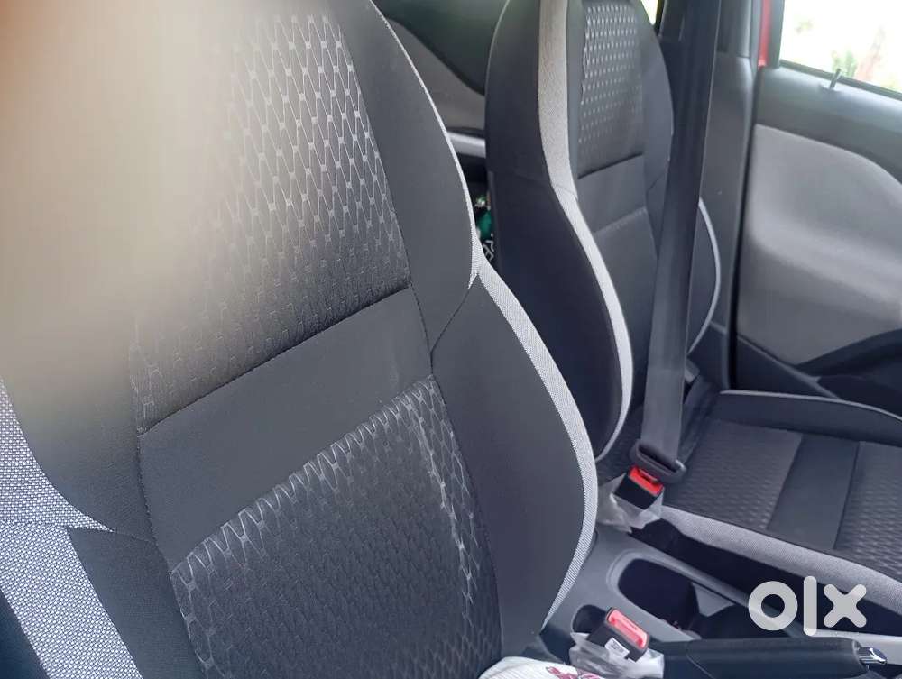 Nissan Magnite 2024 Petrol Well Maintained