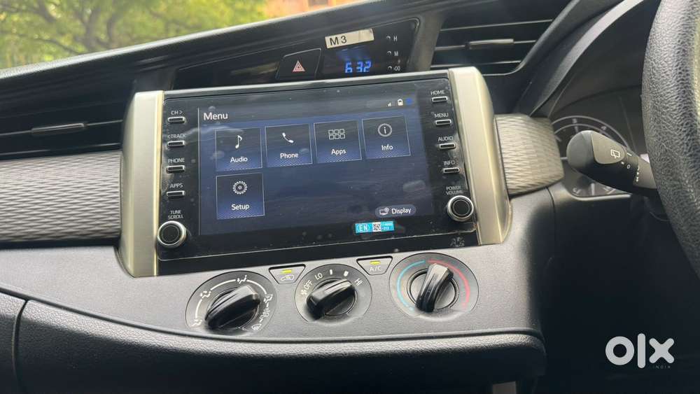Toyota Innova Crysta [2020-ongoing] 2.4 Gx 7 Str, 2022, Diesel