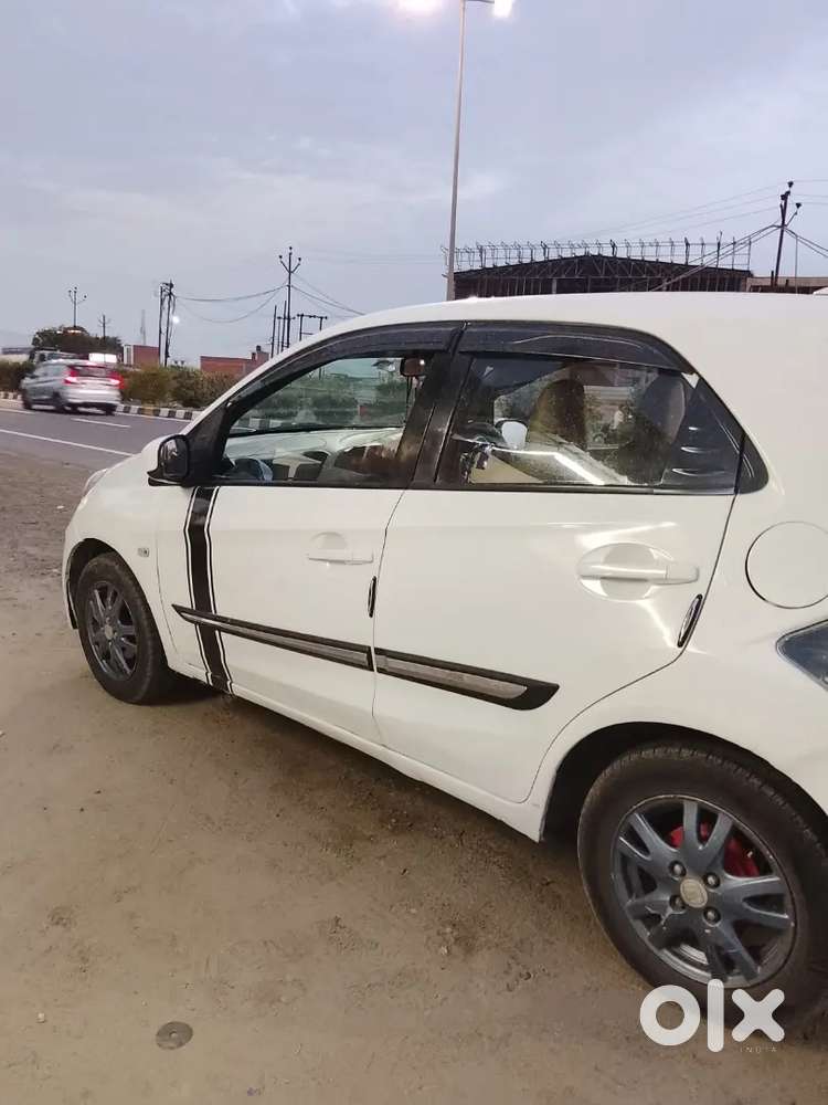 Honda Brio 2012 Cng & Hybrids 72000 Km Driven
