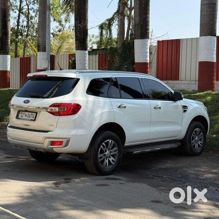 Ford Endeavour 3.2 Titanium At 4x4, 2017, Diesel