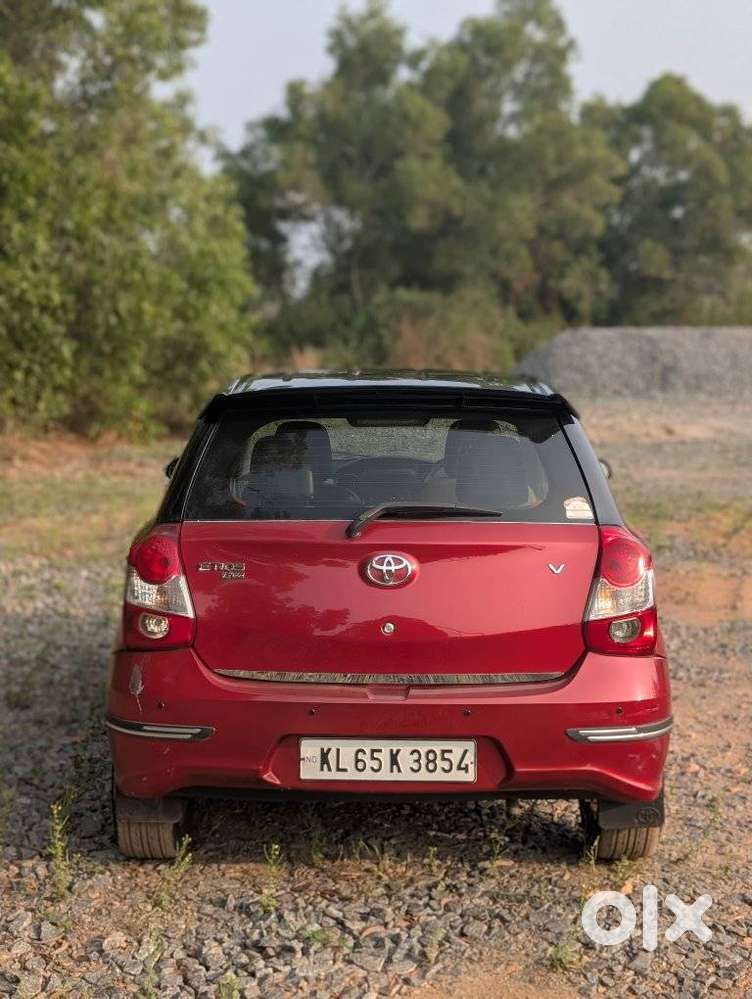 Toyota Etios Liva 1.2 V, 2017, Petrol