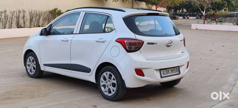 Hyundai Grand I10 2016-2017 Sportz Cng, 2015, Cng & Hybrids