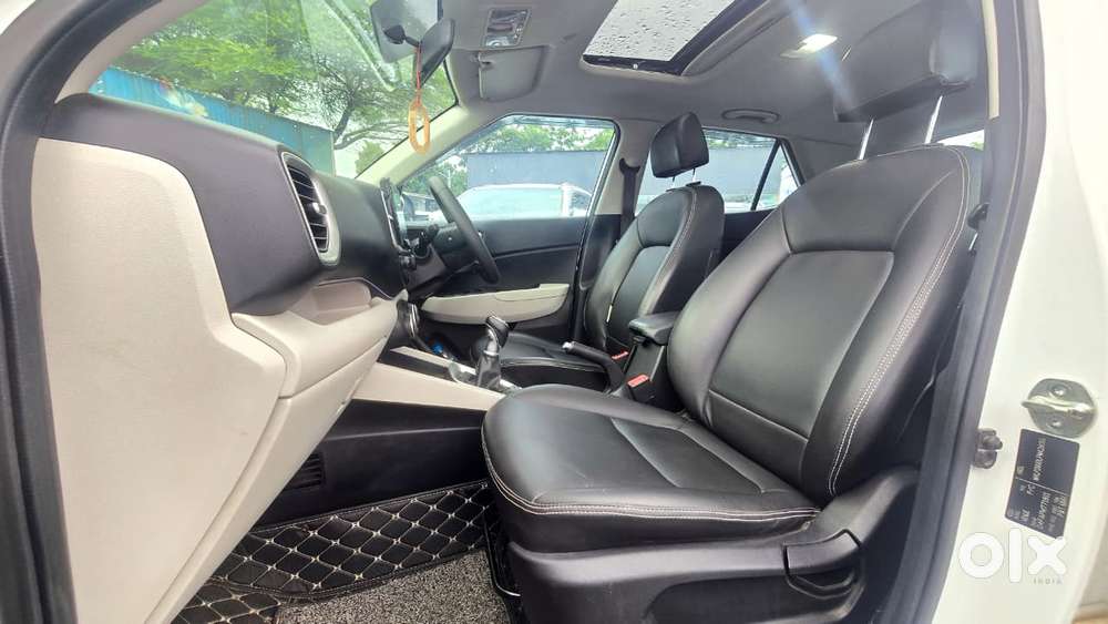 Hyundai Venue Sx Mt, 2023, Diesel