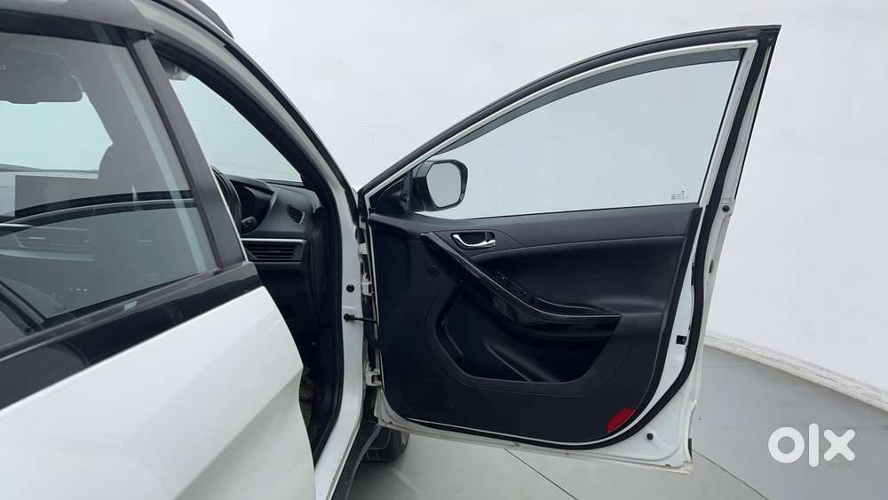 Tata Nexon Fearless Plus S 1.5 Revotorq Diesel 6 Amt Dt, 2024, Diese..