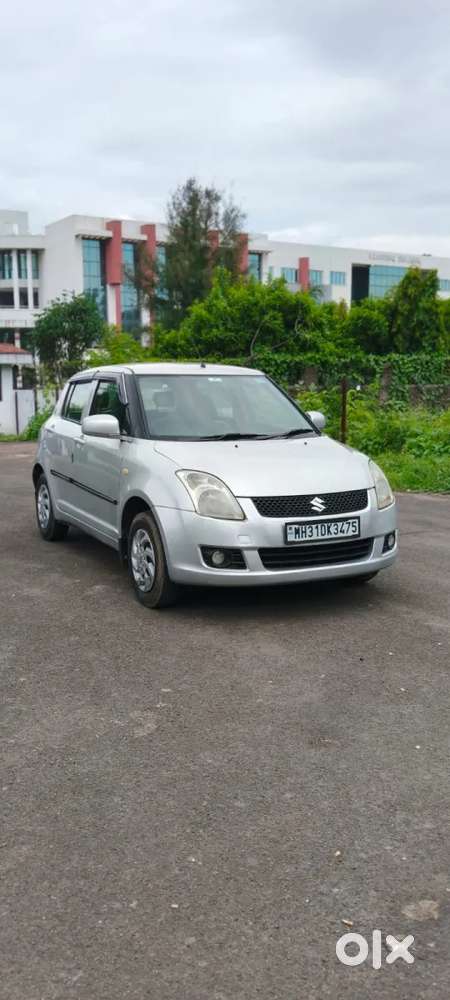 Maruti Suzuki Swift Vxi, 2010, Petrol