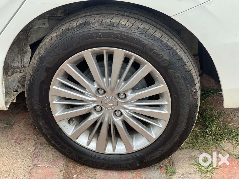 Honda City 1.5 V 5th Gen I-vtec Mt, 2022, Petrol
