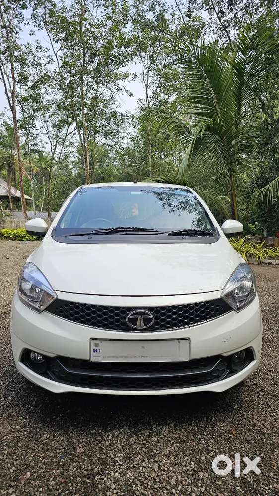 Tata Tiago Revotron 2019