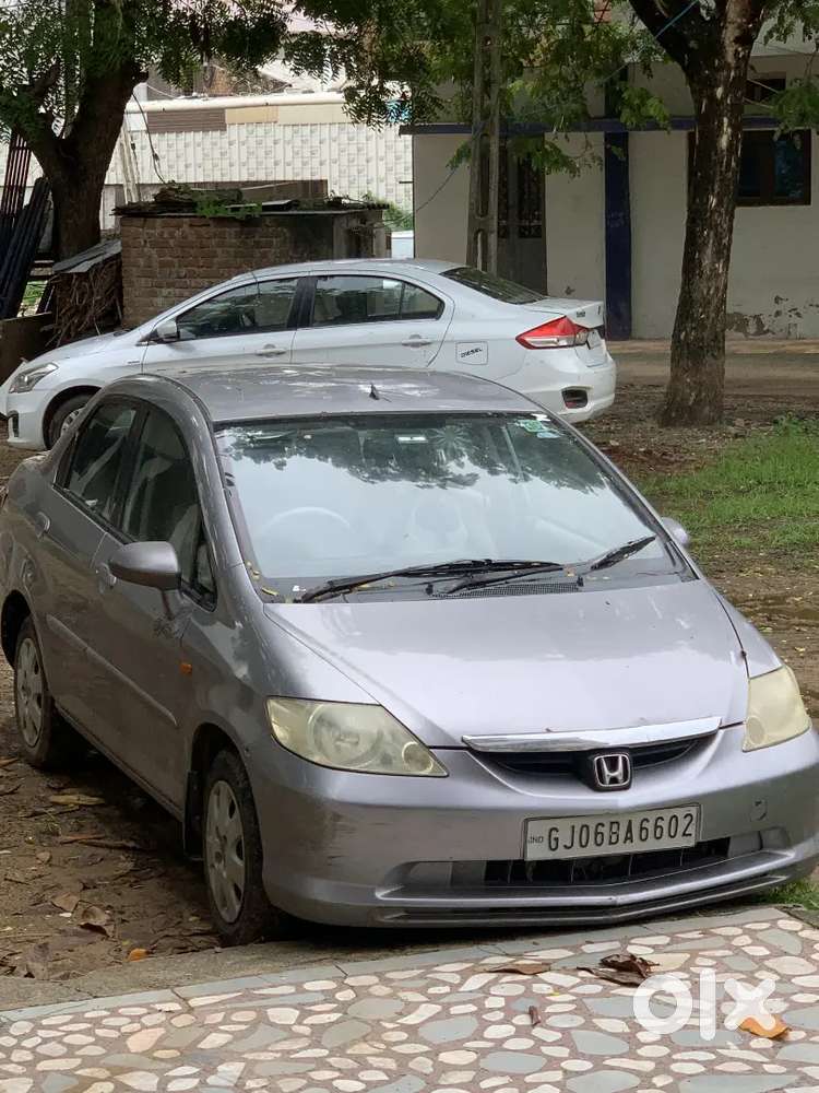 Honda City 2004 Cng & Hybrids 170000 Km Driven