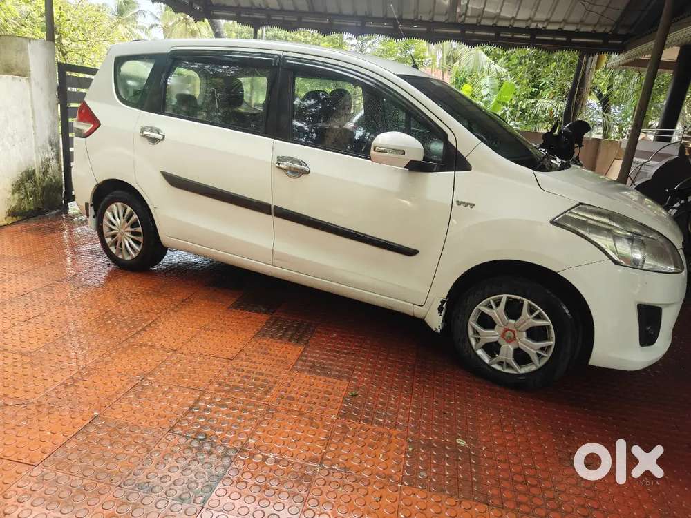 Maruti Suzuki Ertiga Vxi 2015