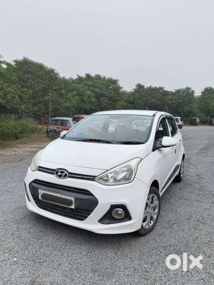 Hyundai Grand I10 Sportz 1.2 Kappa Vtvt, 2016, Petrol