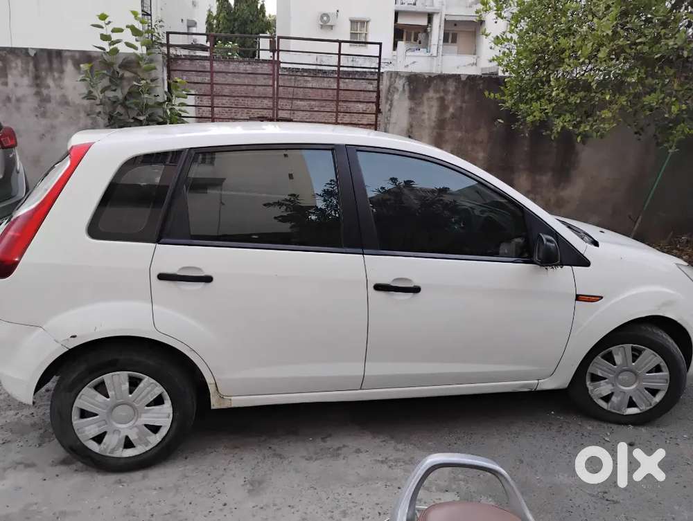 Ford Figo Petrol Exi 2012