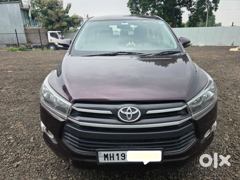 Toyota Innova Crysta 2.4 G Mt 8s, 2016, Diesel