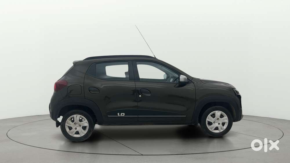Renault Kwid 1.0 Rxt Amt, 2023, Petrol