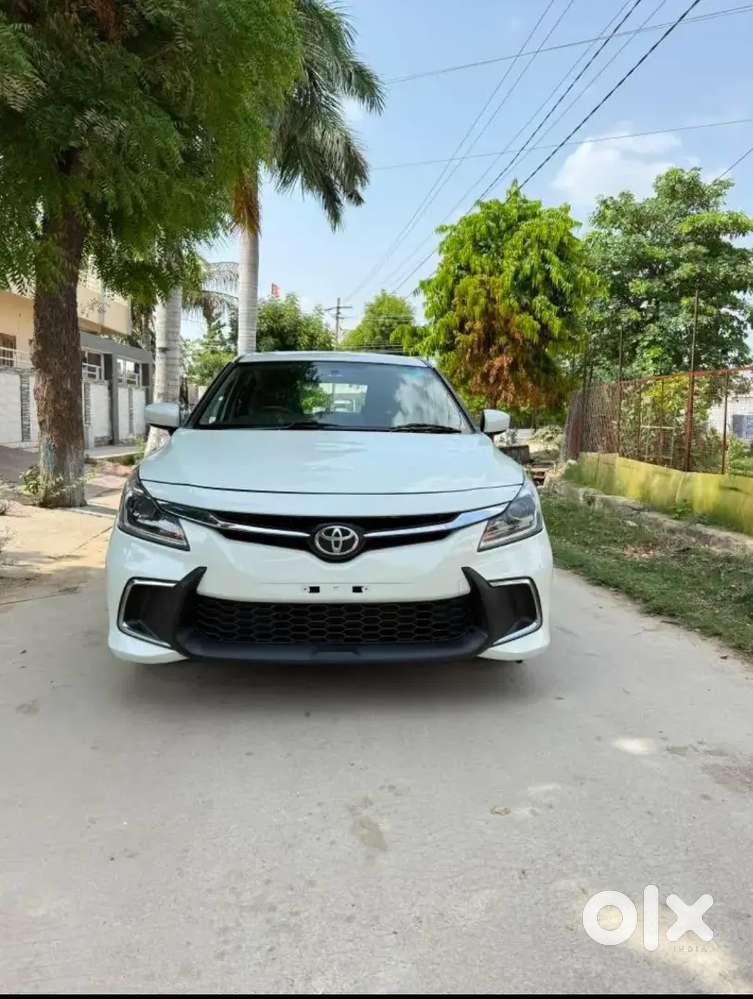 Toyota Glanza 1.2 E Petrol Manual 2025 Converted To Top