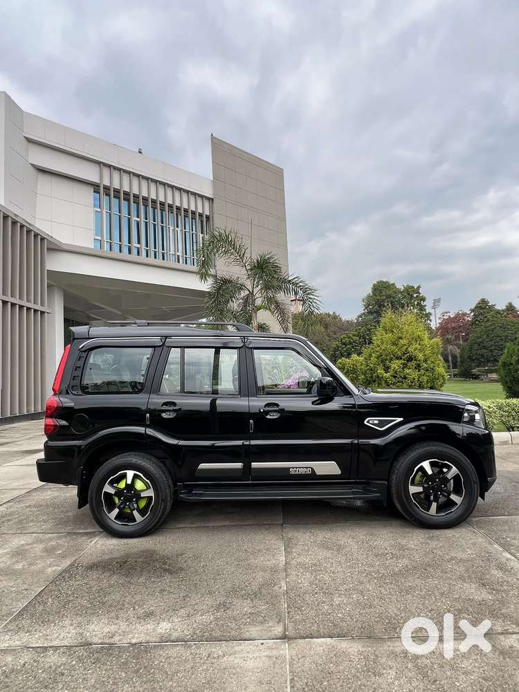 Mahindra Scorpio Classic 2.2 S 11 Mt 7 Cc, 2024, Diesel