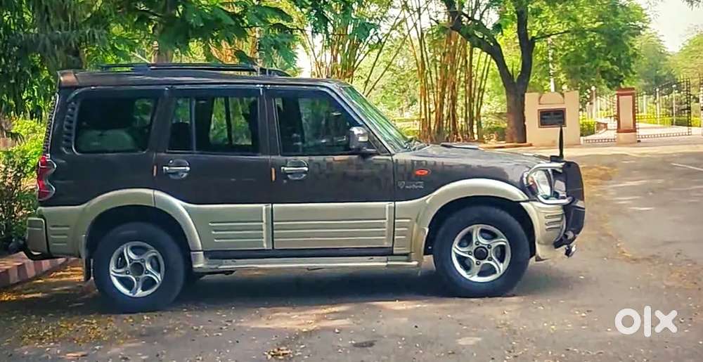 Mahindra Scorpio