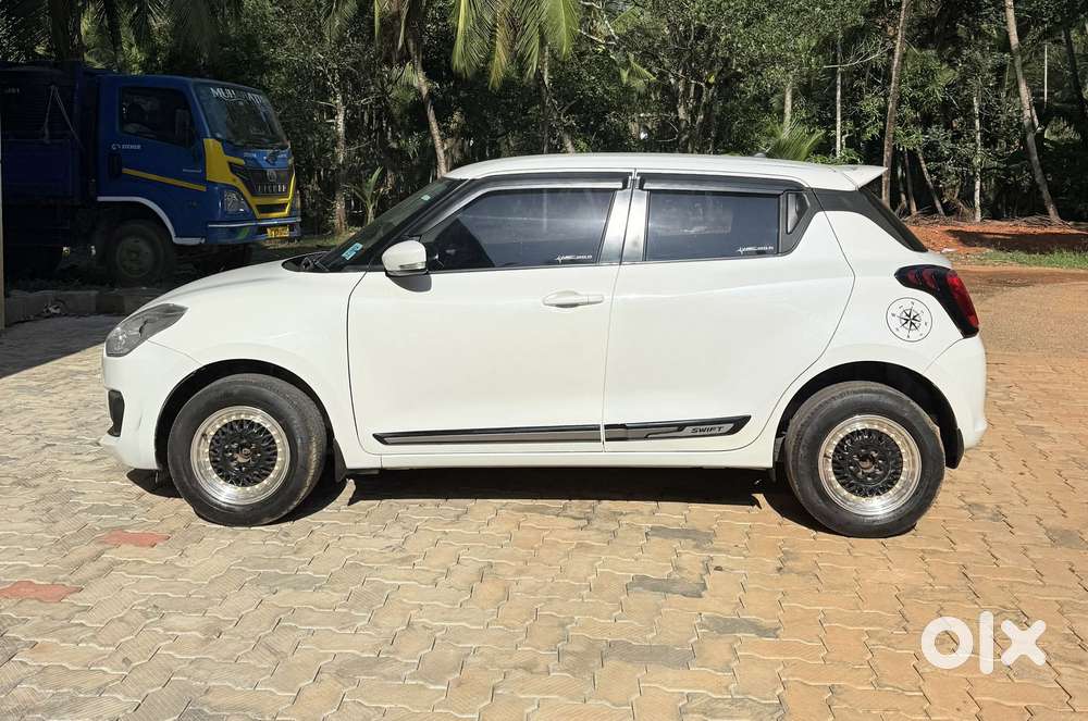 Maruti Suzuki Swift 1.2 Vxi (o), 2019, Petrol