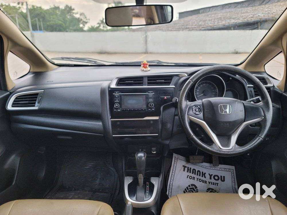 Honda Jazz V Cvt, 2017, Petrol