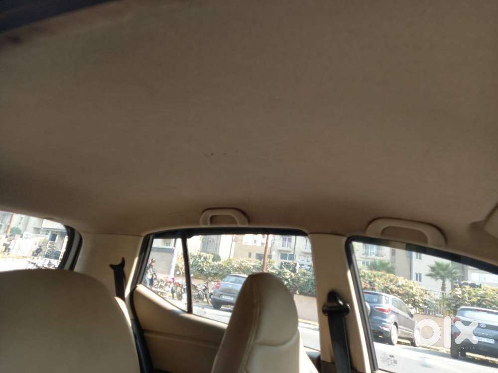 Hyundai I10 2011 Cng & Hybrids Well Maintained