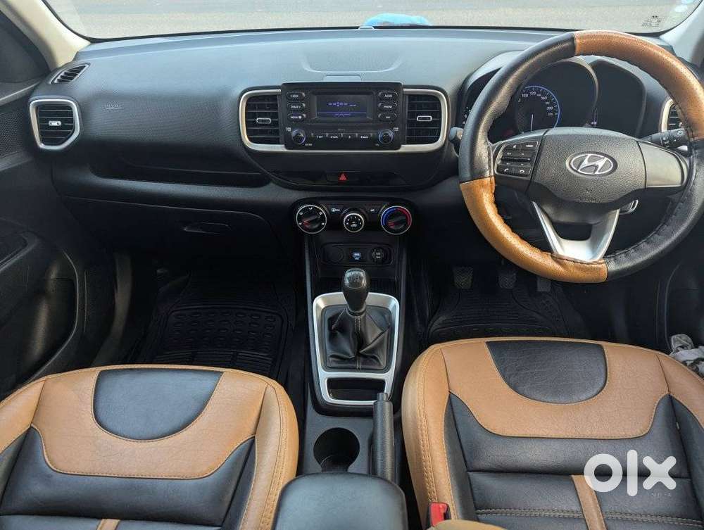 Hyundai Venue 1.2 S (o), 2021, Petrol