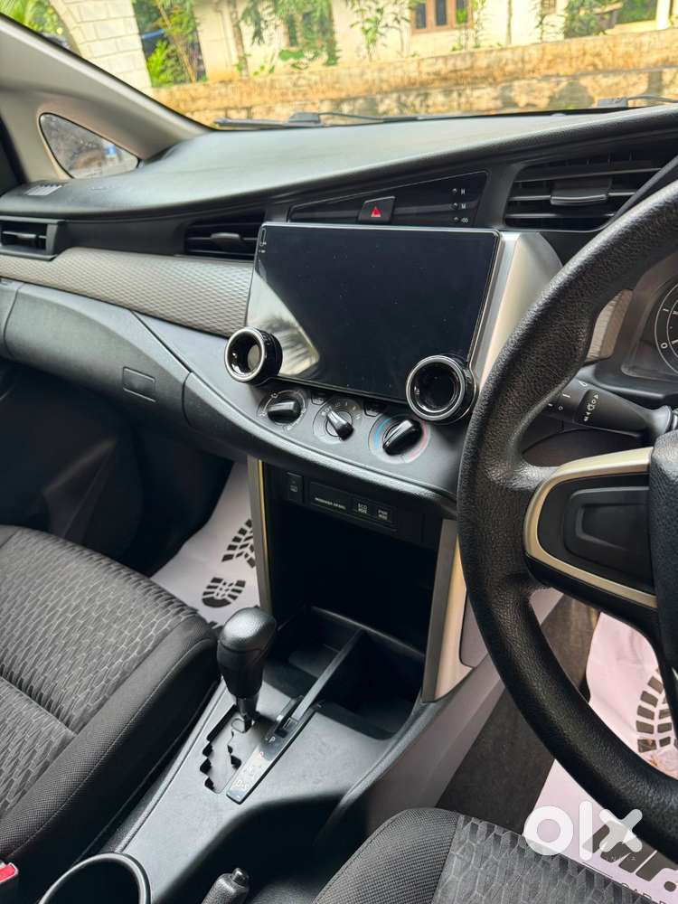Toyota Innova Crysta 2018