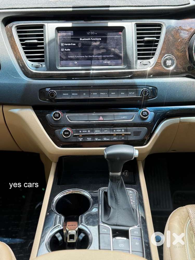 Kia Carnival Limousine Plus 7 Str, 2022, Diesel