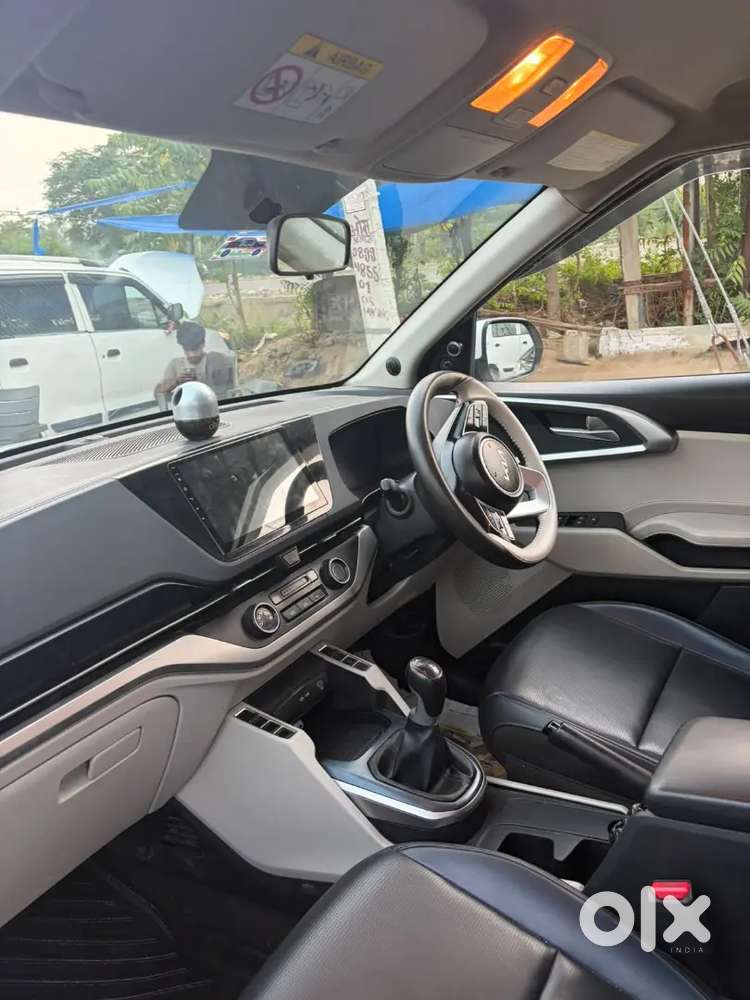2023 Kia Carens Diesel | 86,450 Km | 2nd Owner | Delhi