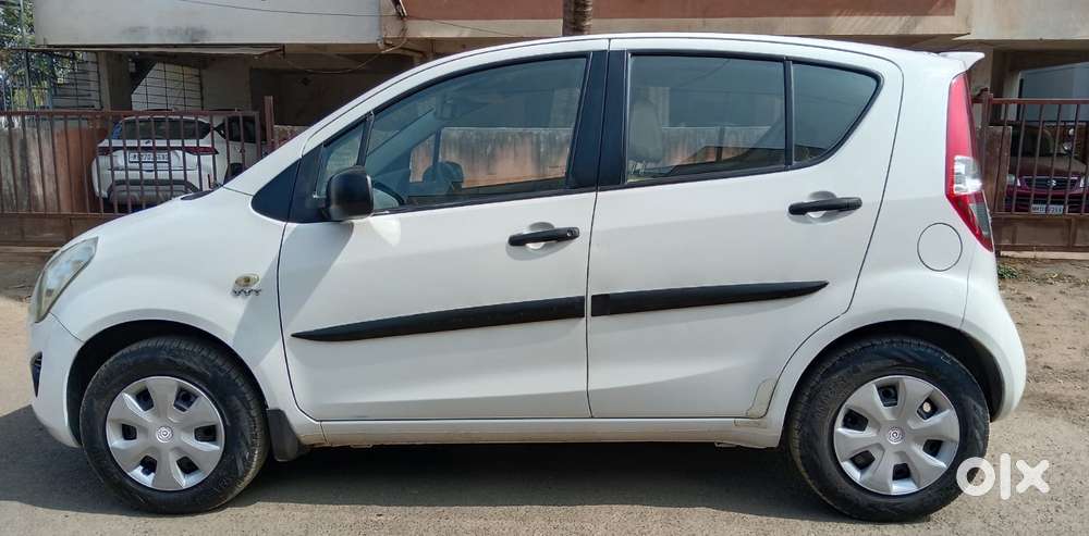 Maruti Suzuki Ritz Vxi, 2013, Petrol