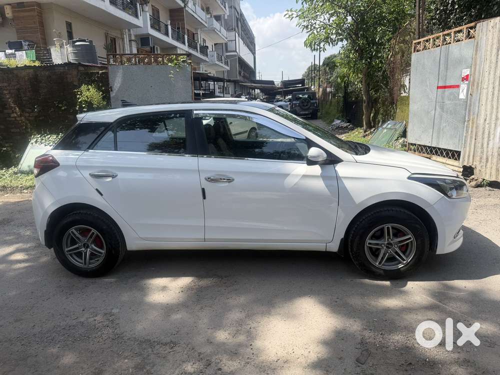 Hyundai I20 Sportz 1.2 Vtvt, 2018, Petrol