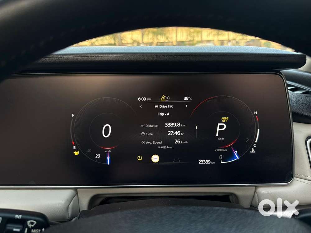 Mahindra Xuv700 2.0 Ax 7 Petrol At Luxury Pack Str, 2023, Petrol