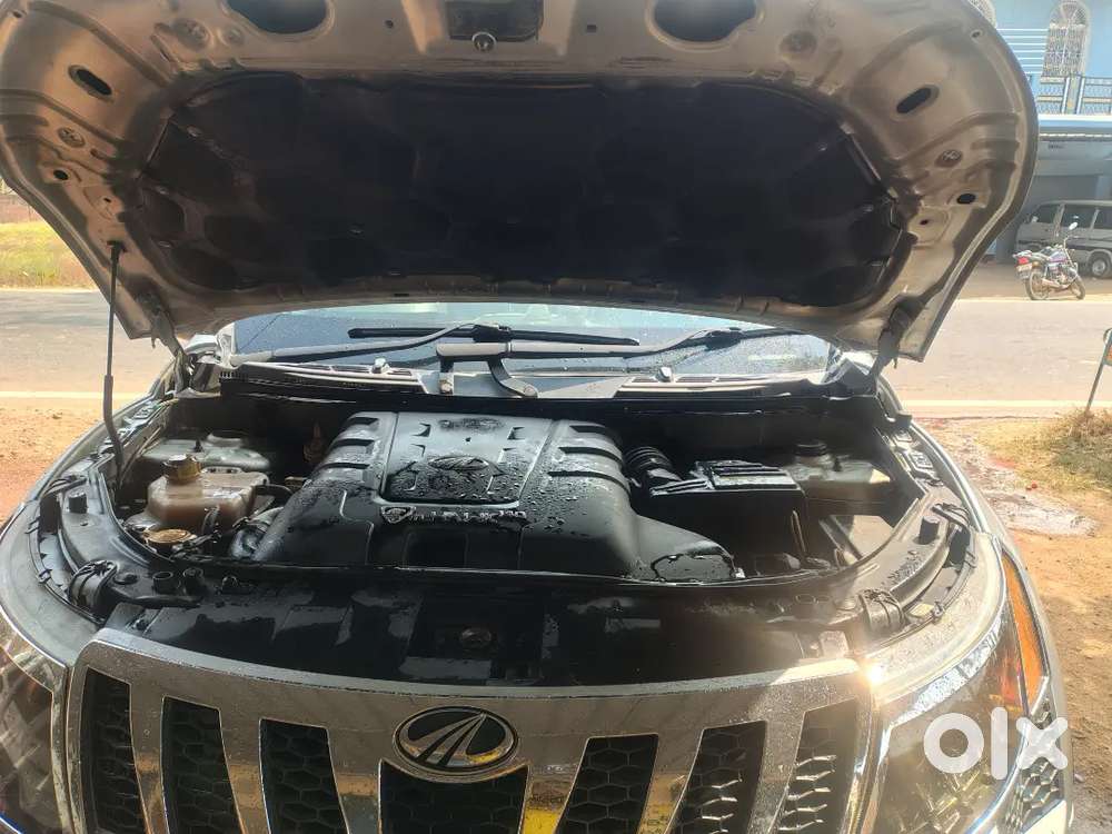 Mahindra Xuv500 2015