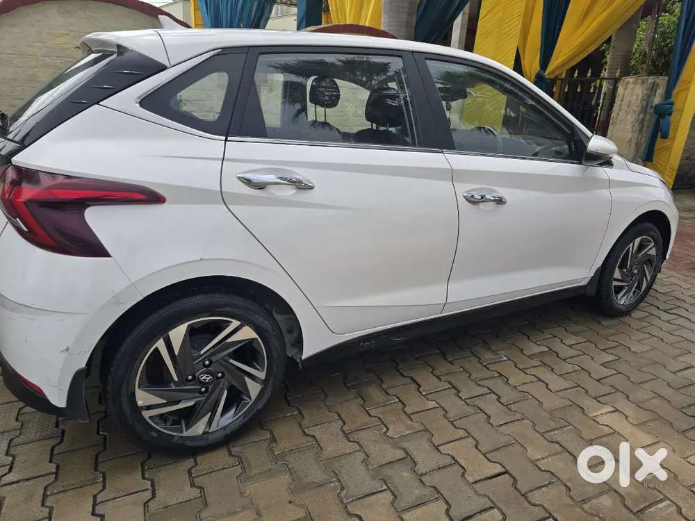 Push Button, Sunroof