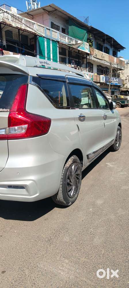 Maruti Suzuki Ertiga 2022-2023 Vxi Cng, 2022, Petrol