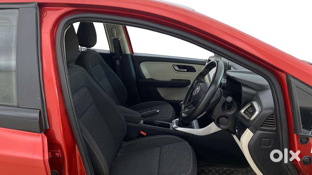 Tata Altroz Xz, 2021, Petrol