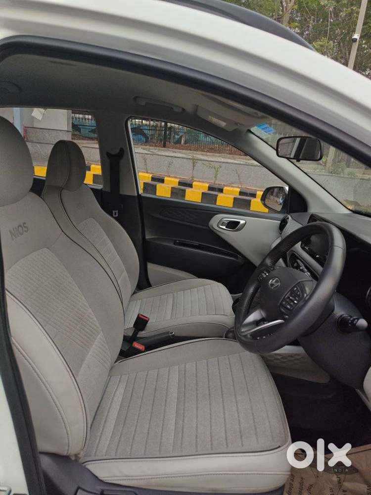 Hyundai Grand I10 Nios Asta 1.2 Kappa Amt, 2023, Petrol