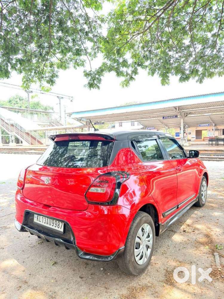 Maruti Suzuki Swift Vxi Abs Bsiv, 2022, Petrol