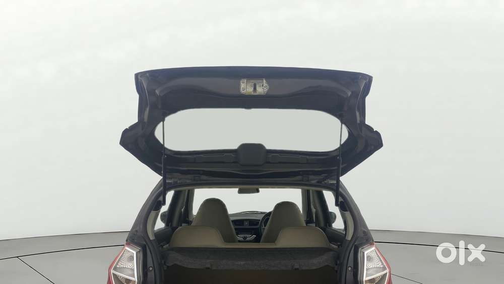 Maruti Suzuki Alto K10 1.0 Vxi (o) Amt, 2017, Petrol