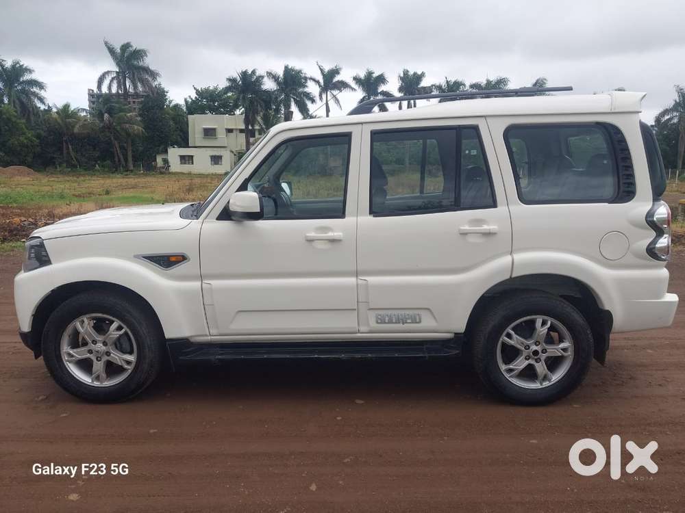 Mahindra Scorpio 1.99 S10, 2014, Diesel