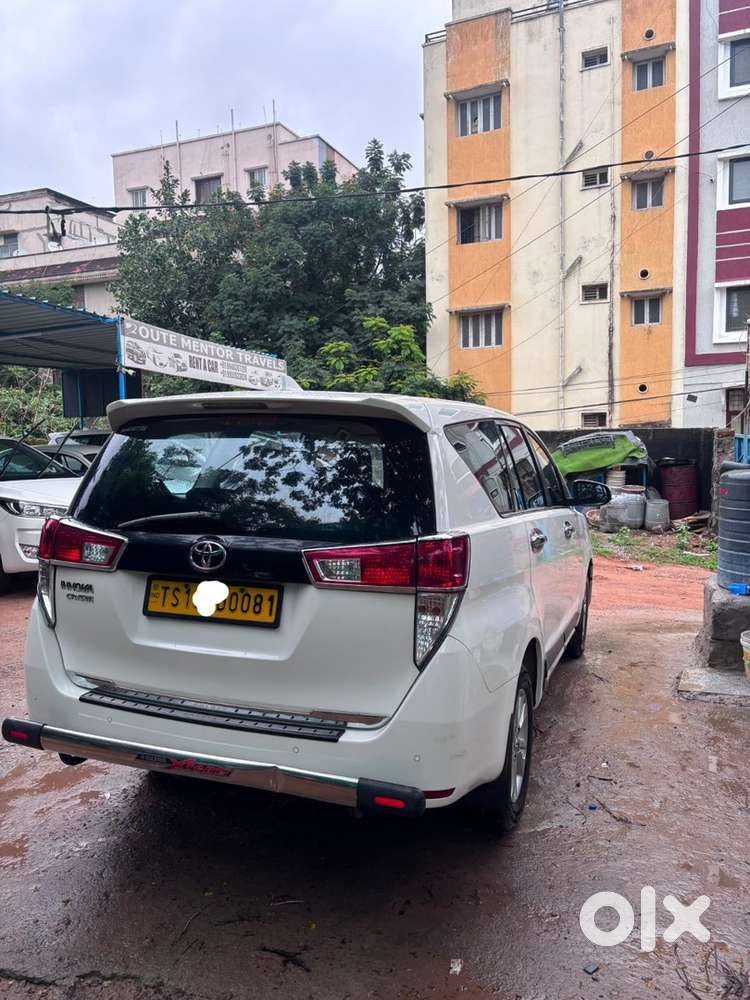 2023 Toyota Innova Crysta Diesel Manual