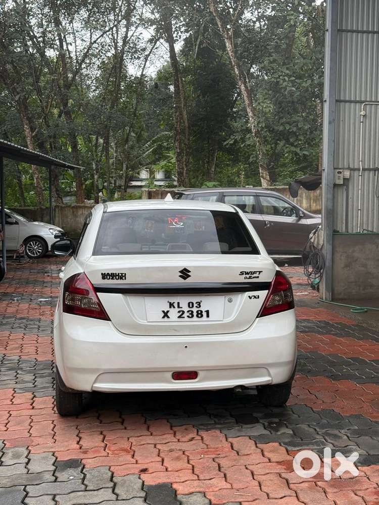 Maruti Suzuki Dzire 2013 Petrol 60000 Km Driven