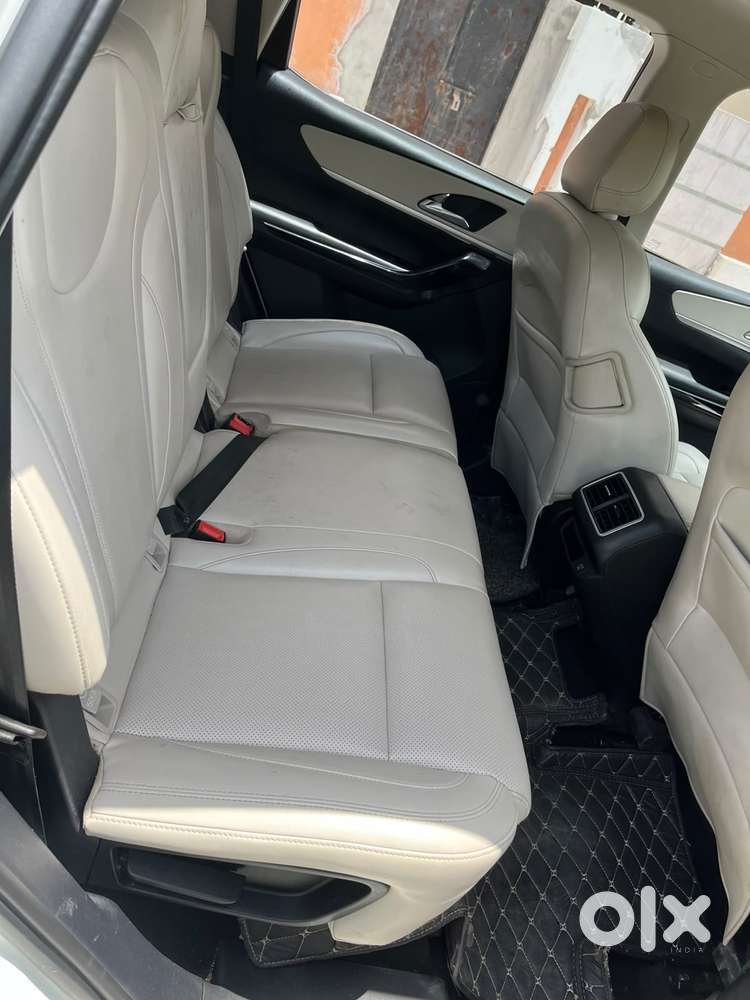 Mahindra Xuv700 2.2 Ax 7 Diesel Mt Str, 2022, Diesel