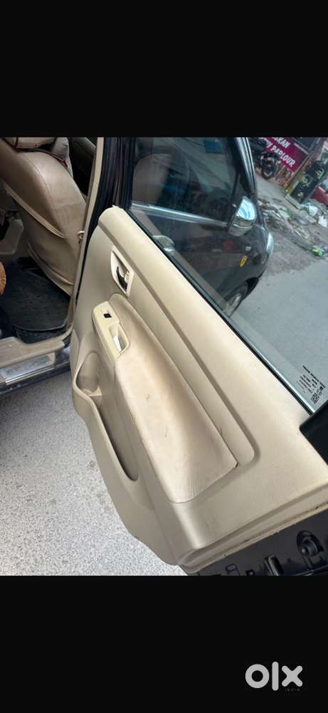 Maruti Suzuki Ertiga 2012